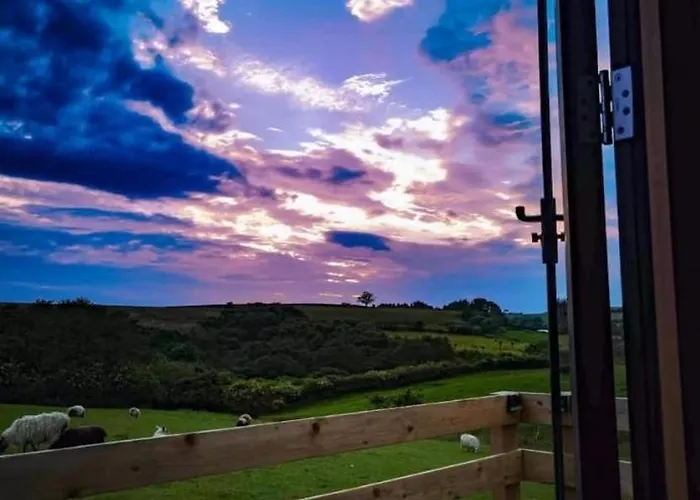 Cow Pasture Pod Parque de Campismo